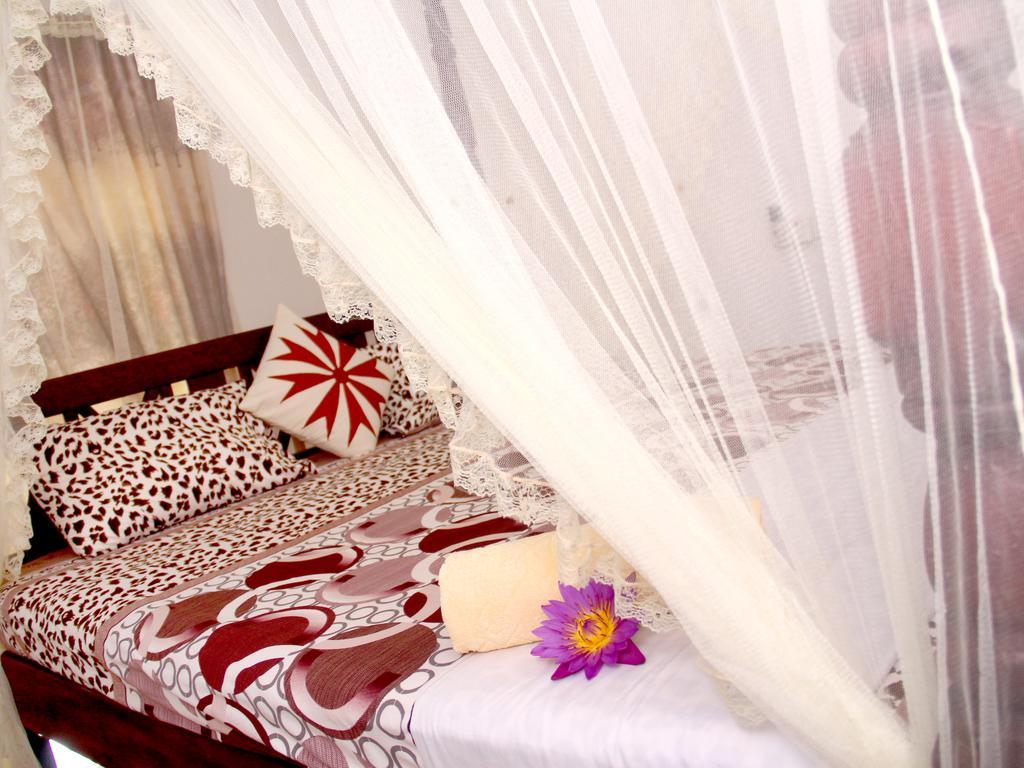 Sethun House Hotel Mirissa Room photo